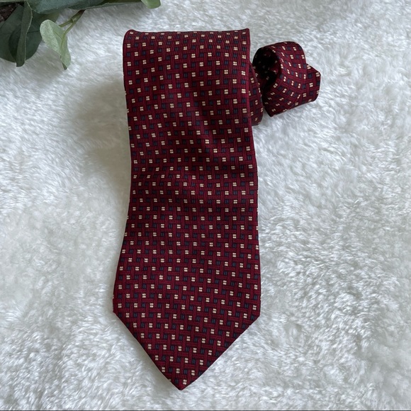 Nautica Wine Square Weave Print Textured Silk Tie - Picture 2 of 10